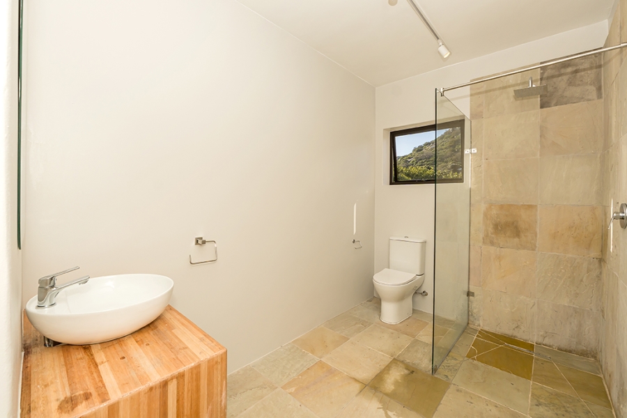 5 Bedroom Property for Sale in Chapman